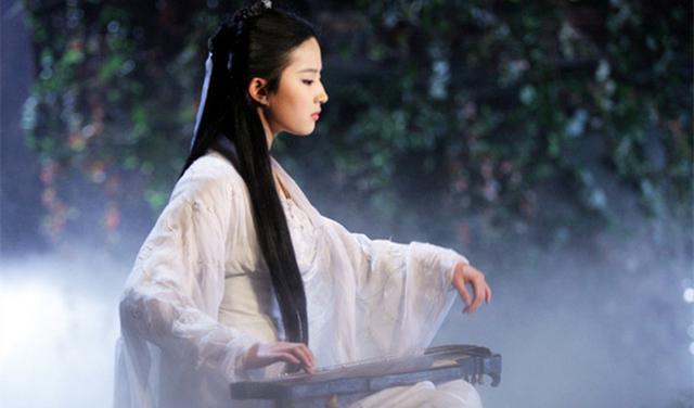 刘亦菲到底是什么神仙颜值，刘亦菲除了神仙姐姐