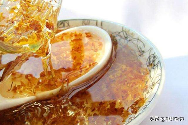 水晶桂花糕的做法和配方窍门，就能做出精致甜美的桂花糕