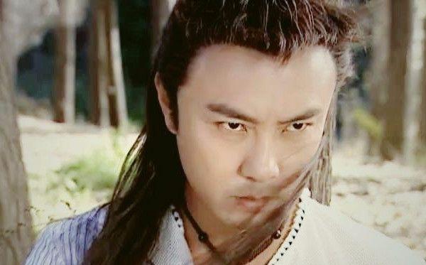 男星女装造型有多美，王一博《街舞5》穿女装