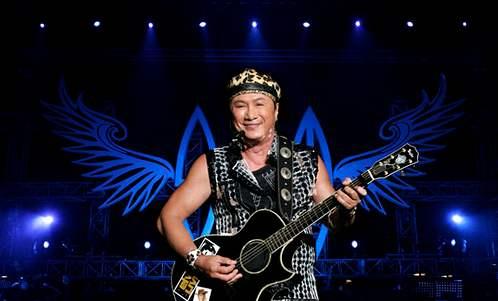 许冠杰支持张国荣还是谭咏麟，70岁许冠杰与68岁谭咏麟携手再办个唱