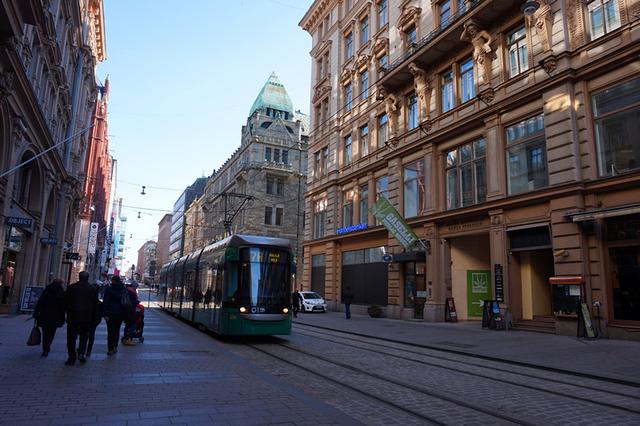 芬兰首都赫尔辛基，芬兰标志性建筑介绍（世界最宜居北欧小城——赫尔辛基）