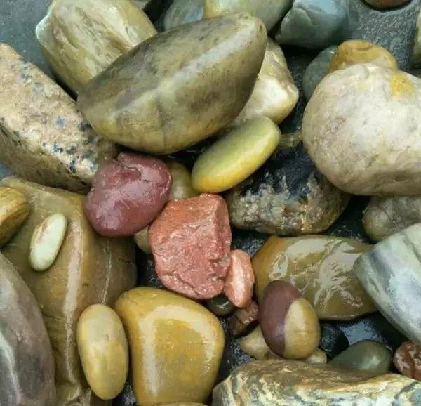 什么样类型的玉石最好，必看身价大不同