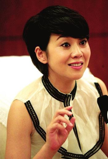 影视演员闫妮个人简历，余男：我们的四十岁不是豆腐渣