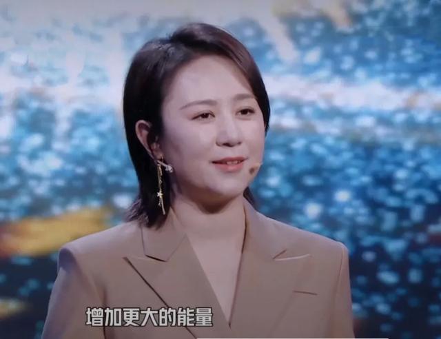 有网友说沈腾已经是35岁的年龄了，不靠颜值混娱乐圈