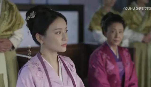 知否里侯府阶层，万人敬佩的盛祖母居然只能靠后站