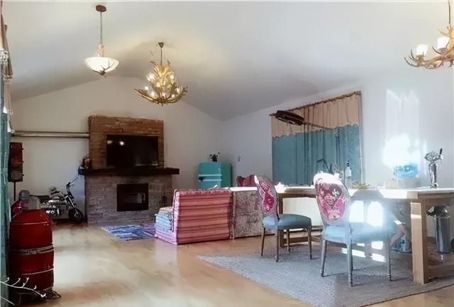 张若昀帮父亲还债是真的吗，张若昀把亲爹告了令人意外