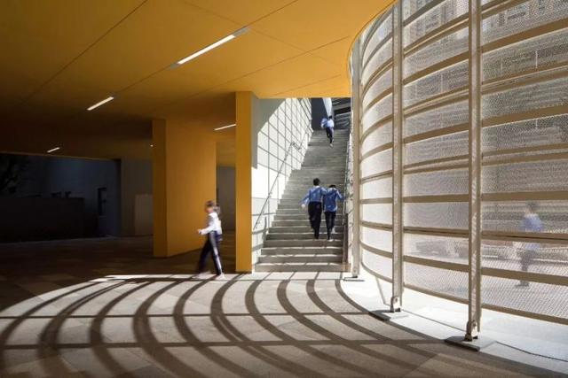 深圳南山外国语学校，深圳外国语学校哪所好（<集团>高级中学二类自主招生专项合格名单及专业合格分数线公示）