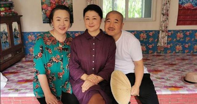 赵本山小姨子于月仙年轻旧照，于月仙姐夫是赵本山