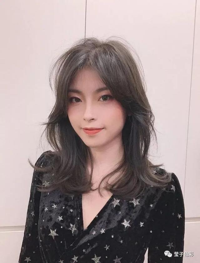 好看又容易打理的刘海，新人气发型14款