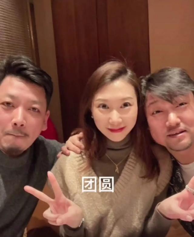 演员贾冰简介，《狂飙》演黑老大却爆火