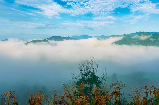 湖南凤凰古城张家界，湘遇•山之巅：张家界凤凰古城