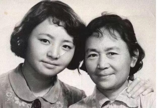 京圈出身却感情坎坷，宋丹丹的几次婚姻