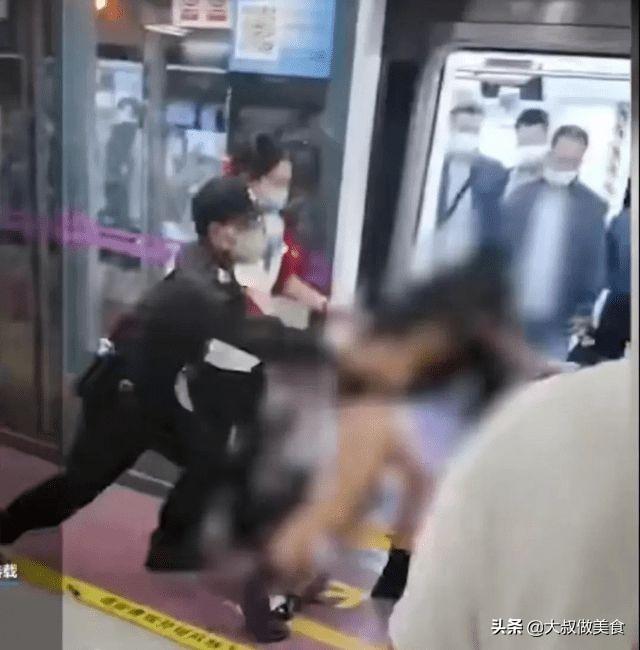 西安今天出大事，西安地铁事件后续报道（西安一越野车从立交桥上冲下隧道）