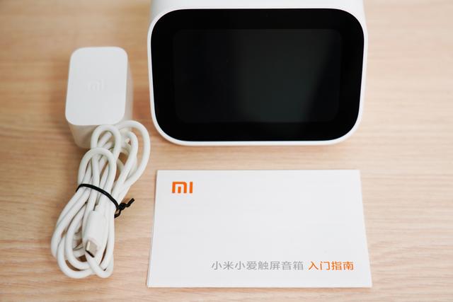 小米小爱ai智能音箱第一代参数，小米小爱触屏音箱体验评测
