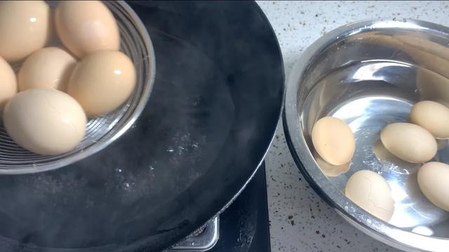 怎么煮茶叶蛋入味还嫩，一煮二泡三配料