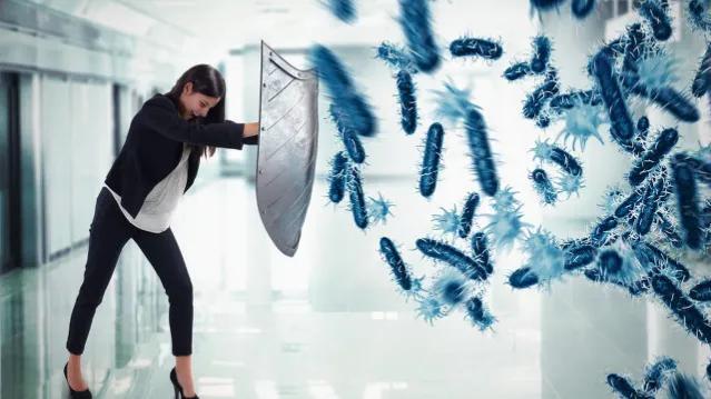 腿上有白色的皮屑，冬天腿上有白色的皮屑