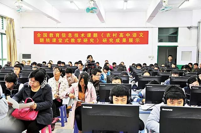罗定实验中学几时建校，2022云浮普高招生政策有变化