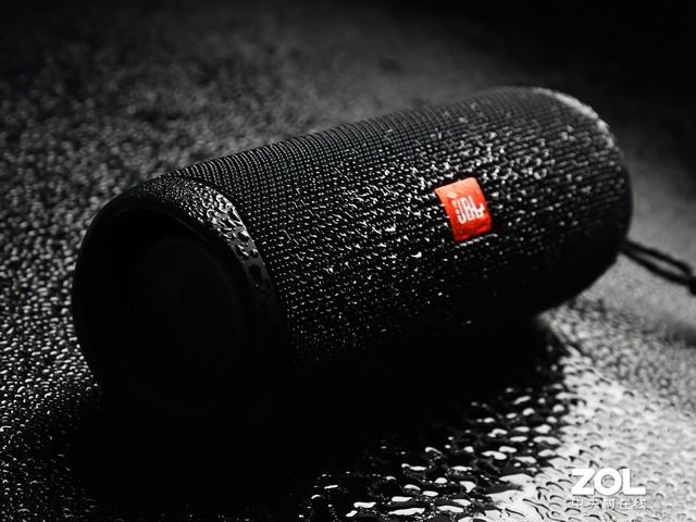 精选10款超重低音蓝牙音箱推荐，身轻如燕好带走