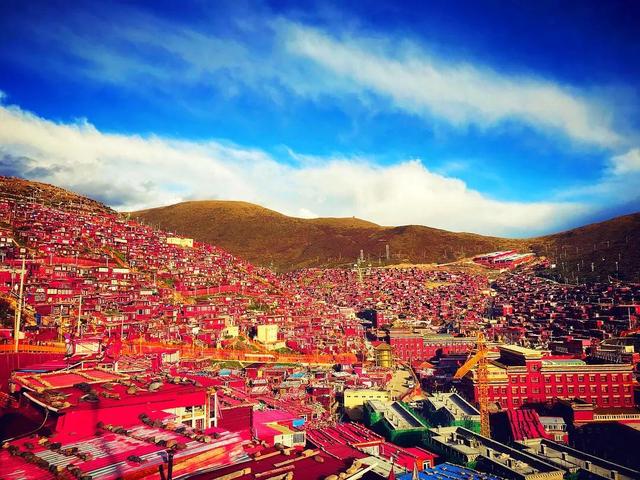 四川有什么好玩的，四川最值得去的5个旅游景点（四川最美十大风景区）