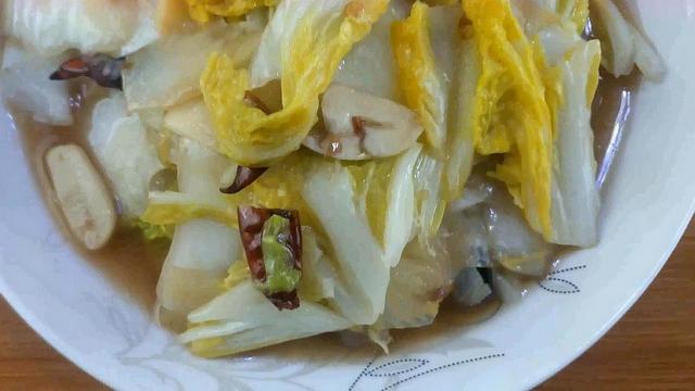 白菜怎么做才好吃，白菜怎么做好吃最简单做法（大白菜的6种家常做法）