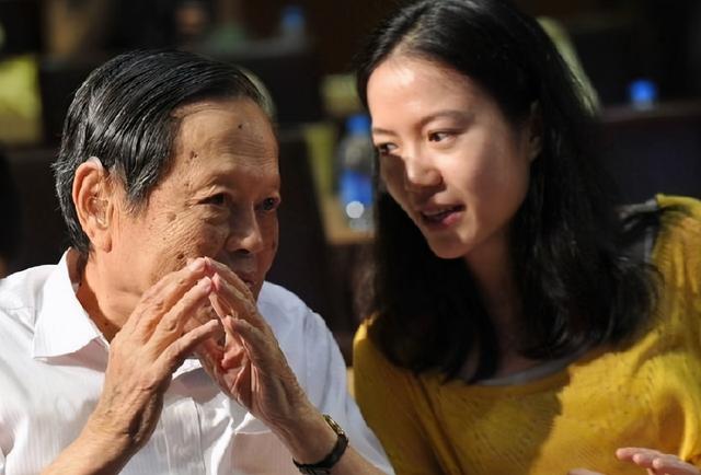杨振宁 翁帆 怀孕，翁帆和杨振宁结婚的真正原因（怪不得能不顾外界言论）