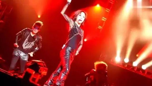 林忆莲经典歌曲，林忆莲最红10首金曲（林忆莲李宗盛4首经典之作）