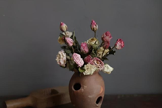 怎么制作干花的过程，快死的鲜花变文艺干花