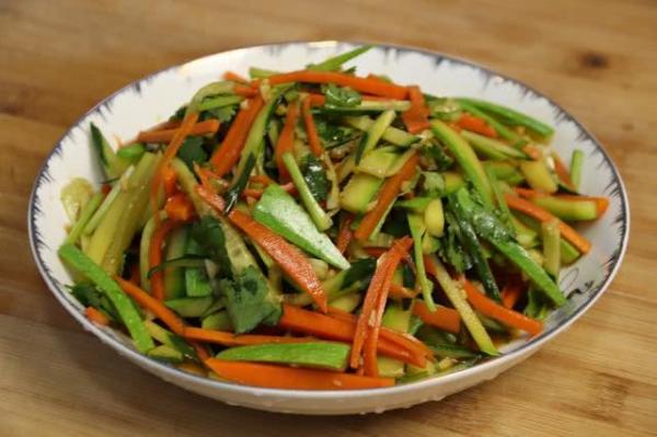 肥胖青菜好(肚子肥胖吃什么青菜)