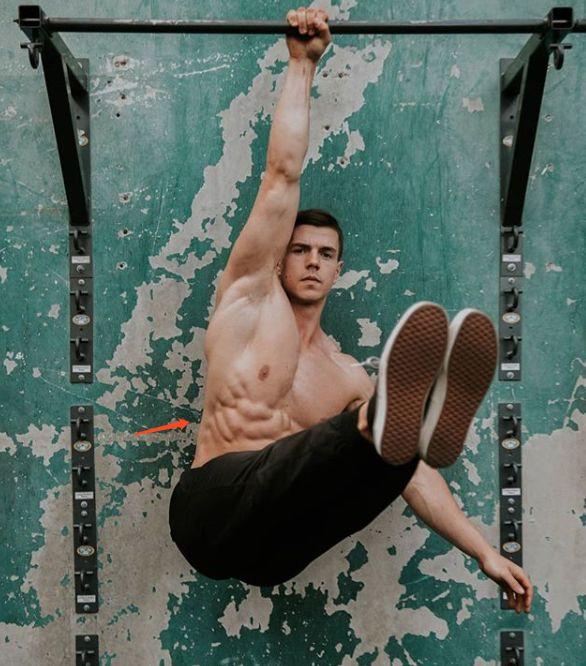 在健身房怎样练人鱼线，9种人鱼线锻炼动作