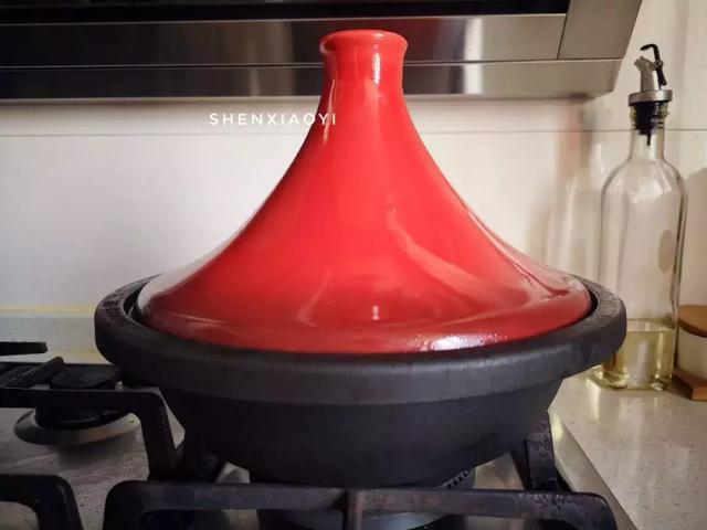 港式红烧鱼头煲，这家私房菜馆真是不得了