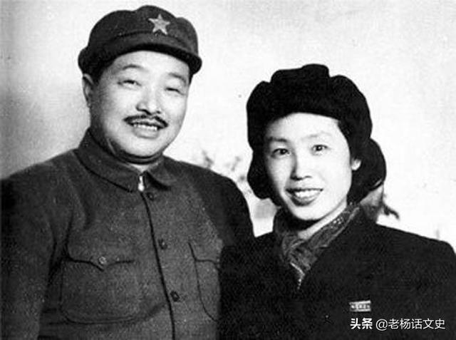 十大元帅的夫人还有在世个莫，那些健在的开国将帅夫人们