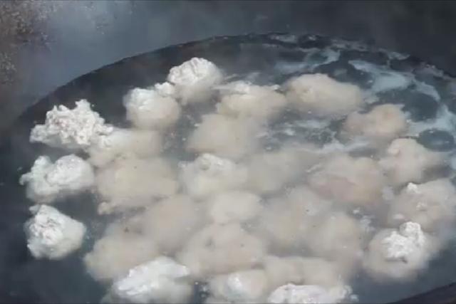 四川凉拌麻辣肉做法，四川地区的麻辣滑肉