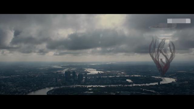 雷神2绿巨人打雷神，雷神2黑暗世界雷神索尔在爱与宇宙和平该如何选择