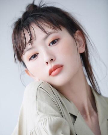 初学者眉毛化妆技巧，只需以下几个步骤就能学会