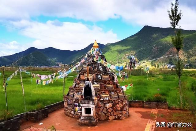 泸沽湖详细介绍，那些藏在春日里的诗意美景