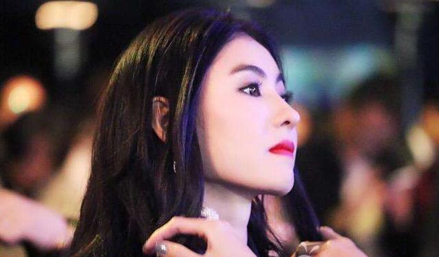 张国荣为什么自杀，张国荣跳楼自杀（张国荣抑郁症死亡原因）