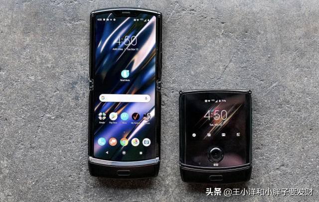 摩托罗拉razr 5g与三星手机对比，5G：翻盖可折叠手机之战