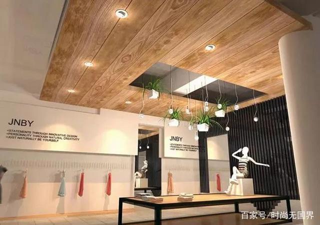 chanel 时装发布会，Chanel宣布新任创意总监