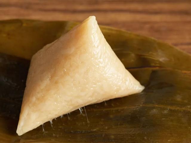 广西老家端午节的特色粽子，广西人爱吃大“粽子”