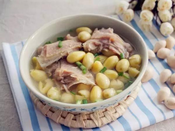 教你6种老鸭汤的家常做法，清香养胃的老鸭汤来啦