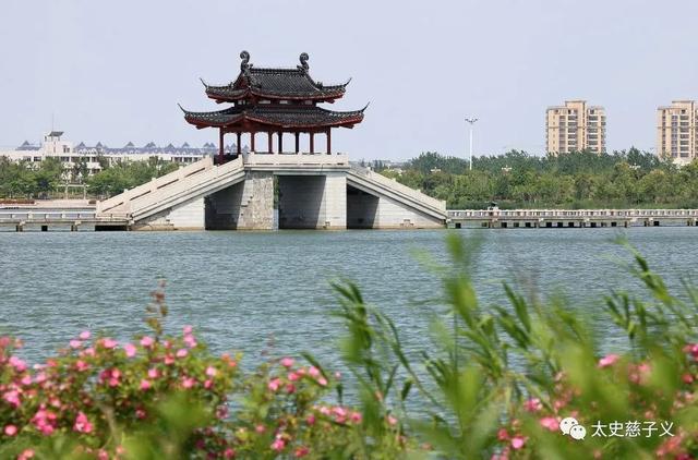 盐城市建湖县百科，徐宿淮盐高铁和新长铁路的共用站——建湖站