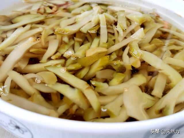 下饭菜榨菜怎么炒好吃，教你榨菜的美味做法