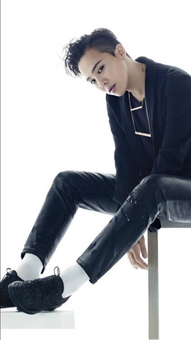 权志龙壁纸高清大图，精选权志龙壁纸36张