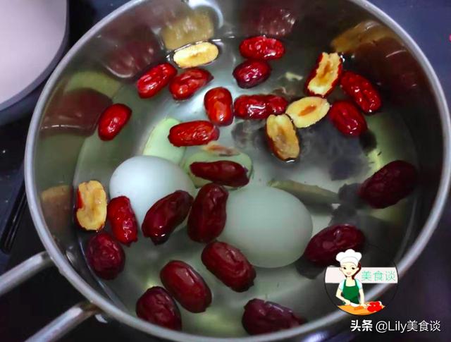 情人节送男朋友什么礼物好特殊时期过情人节，男人给女人做这碗糖水，驱寒暖