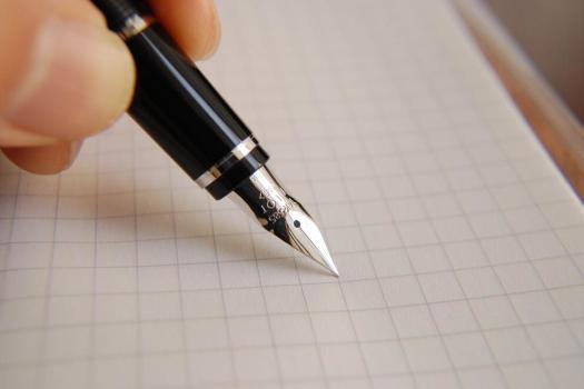 行纪人的权利和义务，行纪人行使权力要注意哪些问题