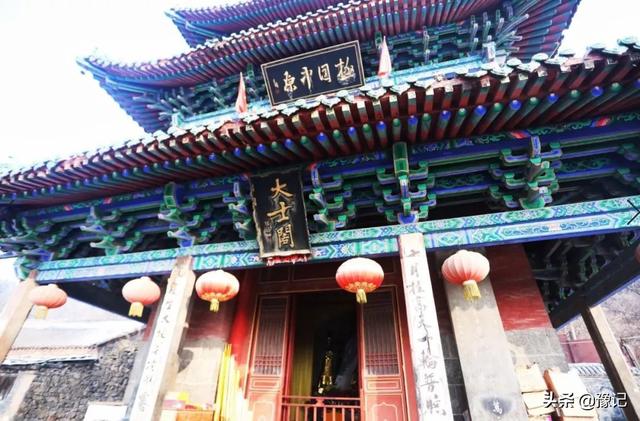 湖南深山发现一个怪泉，深山古寺突现凤凰鸣