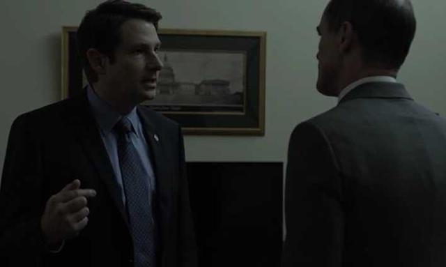 美国公务员薪资水平高吗，美国的公务员能有多少收入