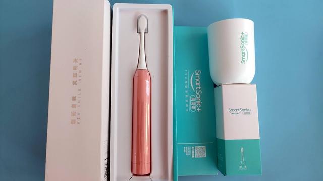 电动牙刷怎么充电，各种电动牙刷的充电方式