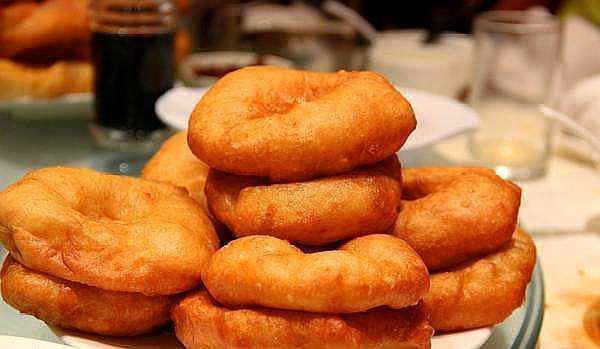 怎样做酥脆香甜的油饼，油饼家常做法外皮酥脆可口