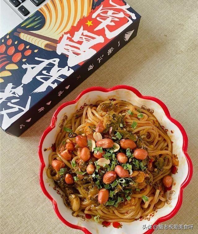 南昌拌粉的做法，南昌拌粉正宗做法（营养美味学会了这样做）